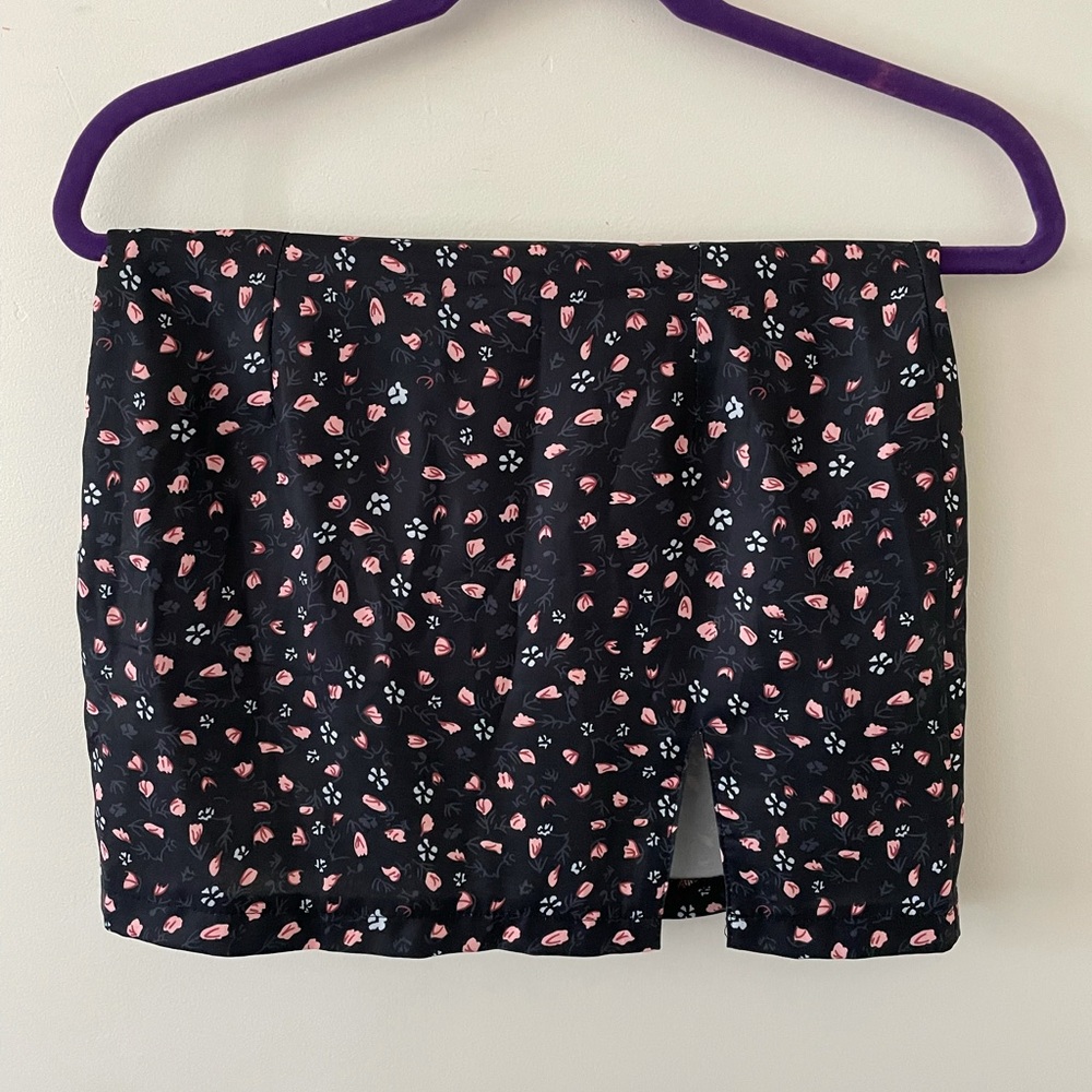 black floral mini skirt